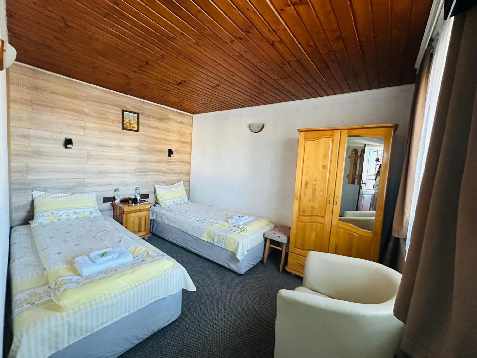 Къща За Гости Даутев Връх Bansko Exterior foto